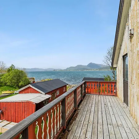 Gorgeous In Oydegard With Wifi Semesterbostad