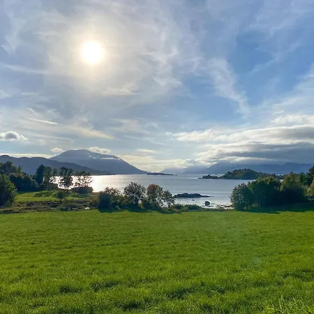 Semesterbostad Gorgeous In Oydegard With Wifi Aspa